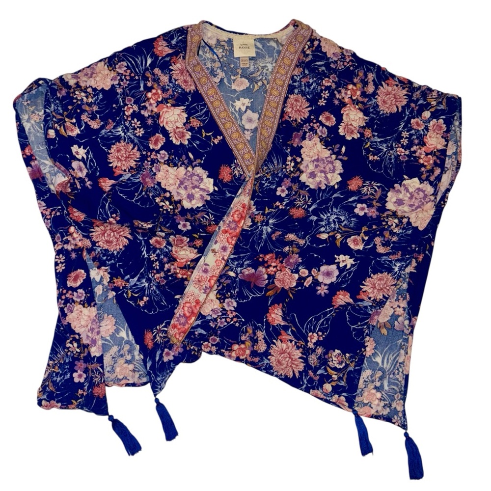 Knox Rose floral kimono beach wrap 🌊🌸☀️ bundle for $6✨